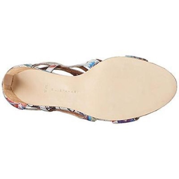 🆕 🌸PM Editor & Host Pick🌸 Elie Tahari Floral Sandals - Picture 4 of 7